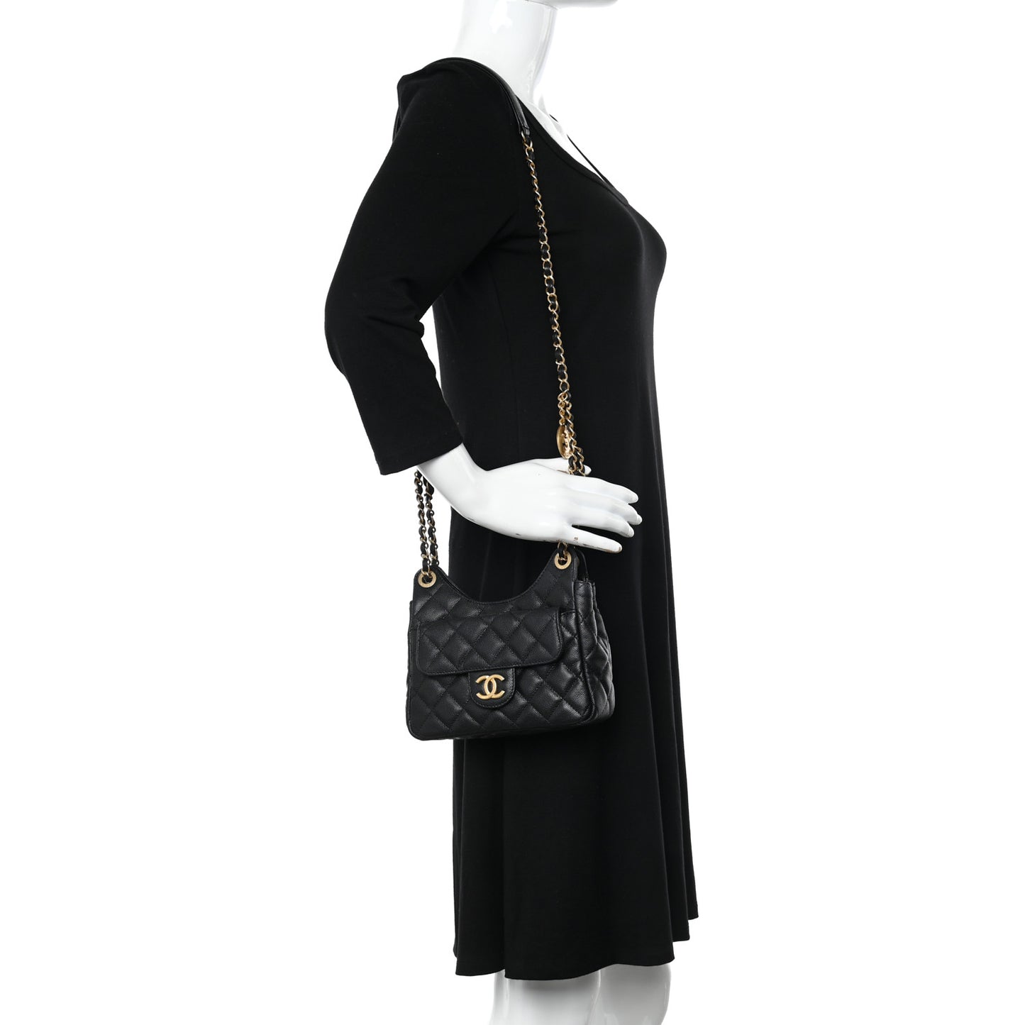 Caviar Quilted Small Wavy CC Hobo Black