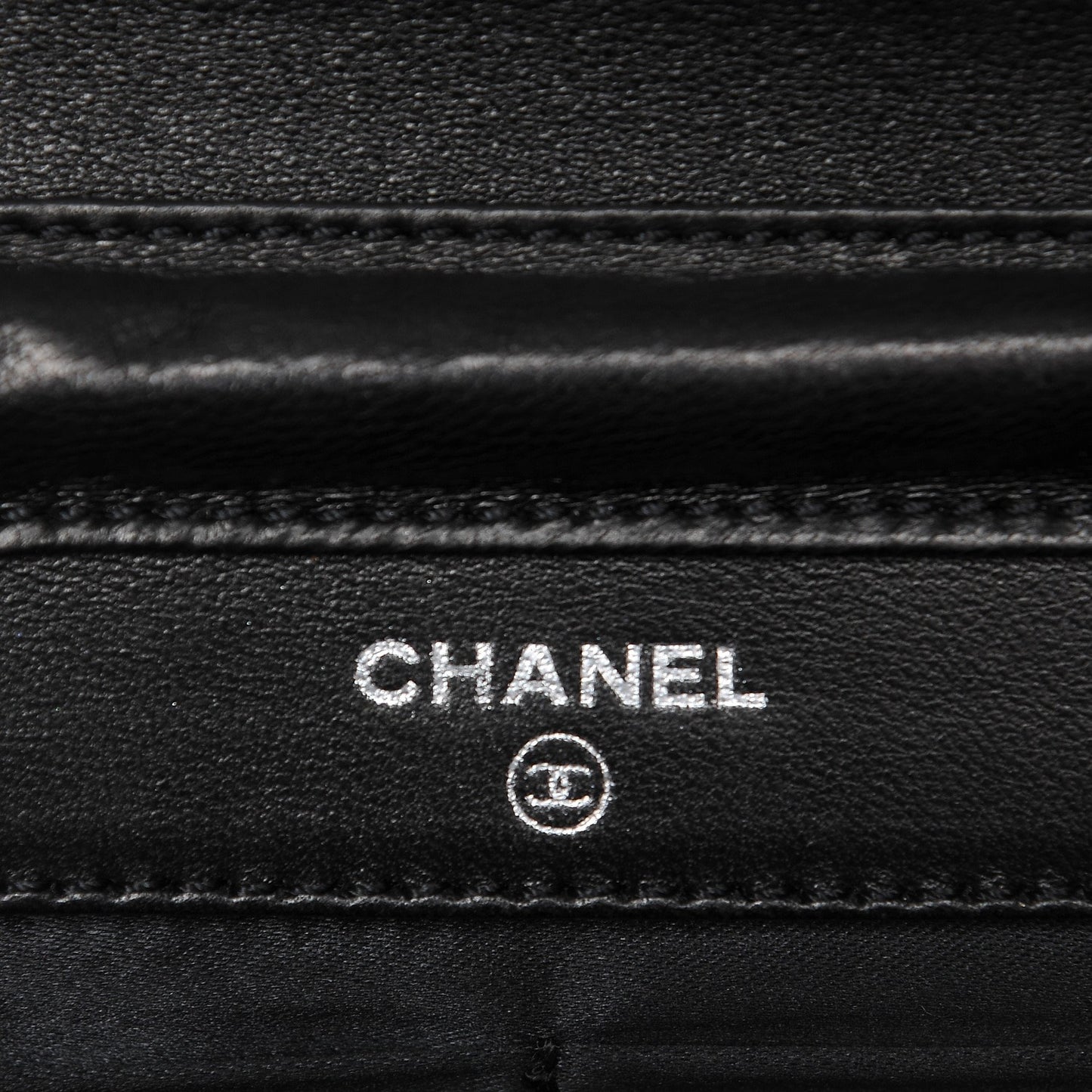 Nylon Travel Wallet On Chain WOC Black