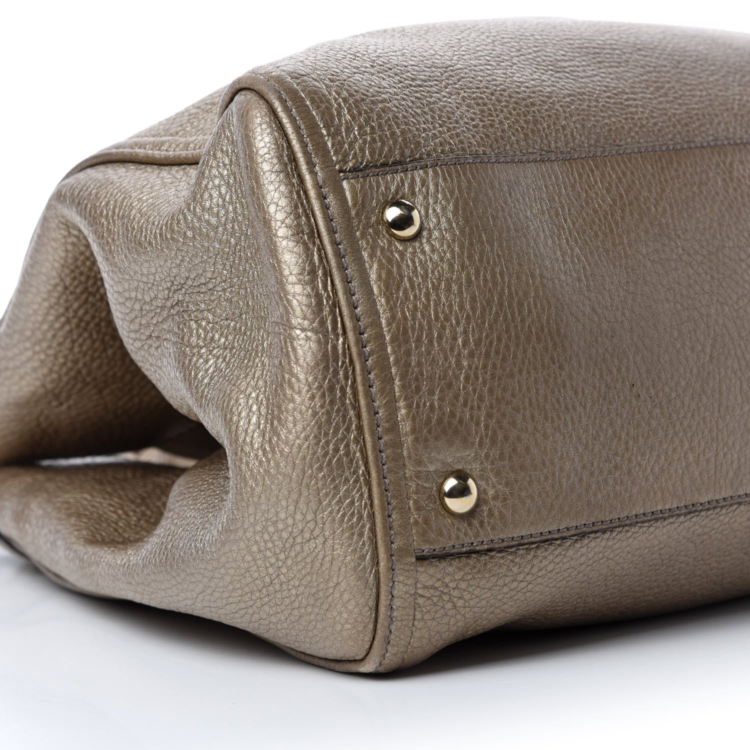 Gucci Metallic Pebbled Calfskin Medium Soho Shoulder Bag Golden Beige 6 of 18