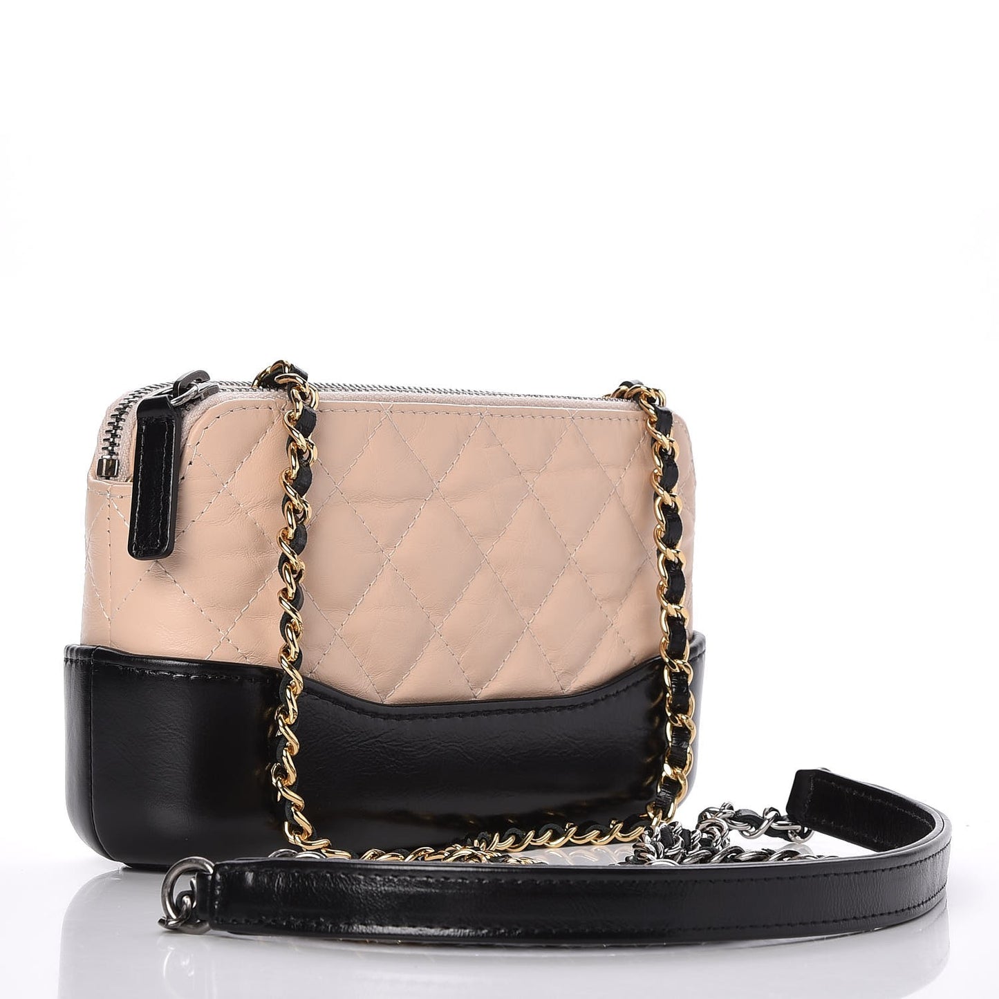 Aged Calfskin Quilted Small Gabrielle Clutch With Chain Beige Black