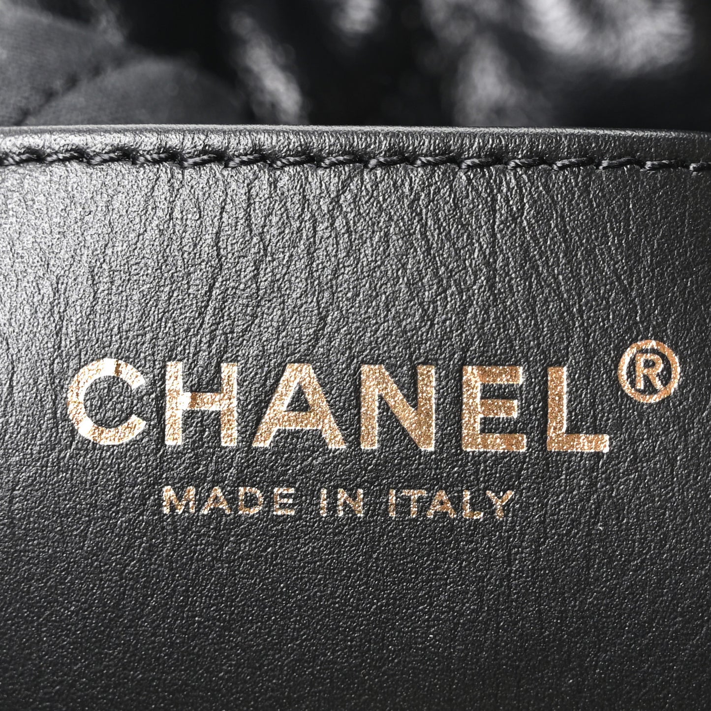 Shiny Calfskin Quilted Mini Chanel 22 Black
