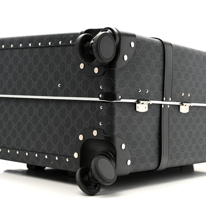 Gucci GG Supreme Monogram Medium Globe-Trotter Suitcase Black 15 of 24