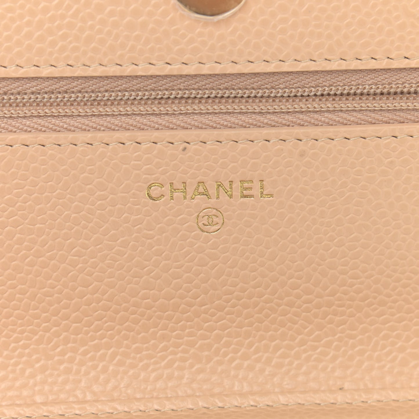Caviar Quilted Wallet On Chain WOC Beige