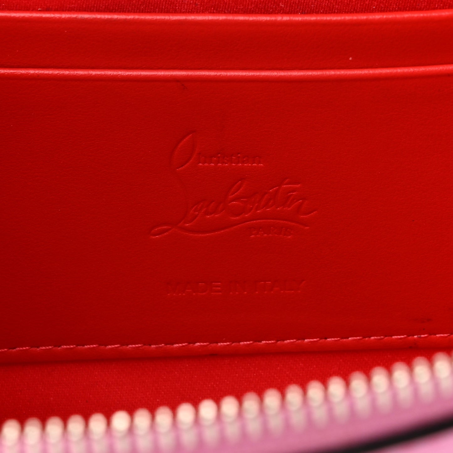 Patent Loubila Chain Clutch Gummy