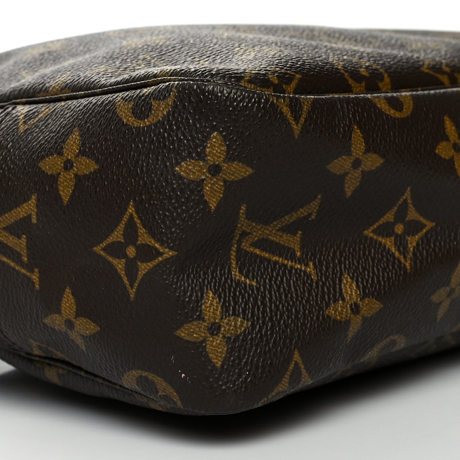 Louis Vuitton Monogram Trousse Toilette 28 8 of 12