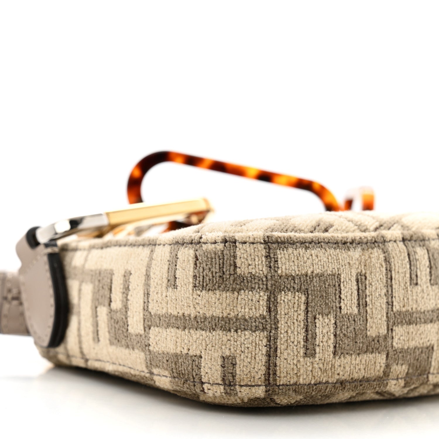 Fendi Chenille Vitello King Plexiglass FF O'Lock Swing Tortora Nuvola 9 of 13