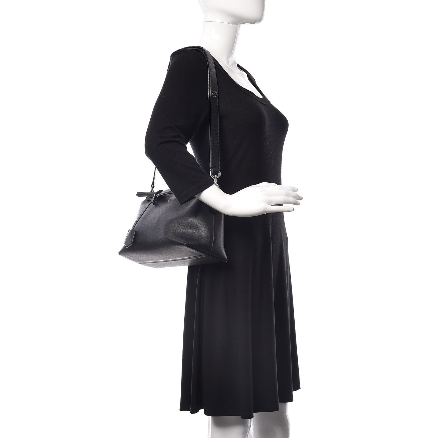Vitello Dolce Medium By The Way Boston Bag Black
