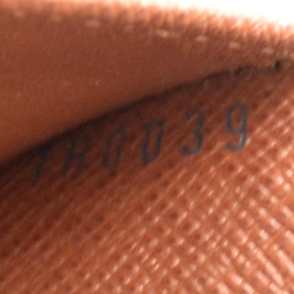 Louis Vuitton Monogram Large Ring Agenda 6 of 7