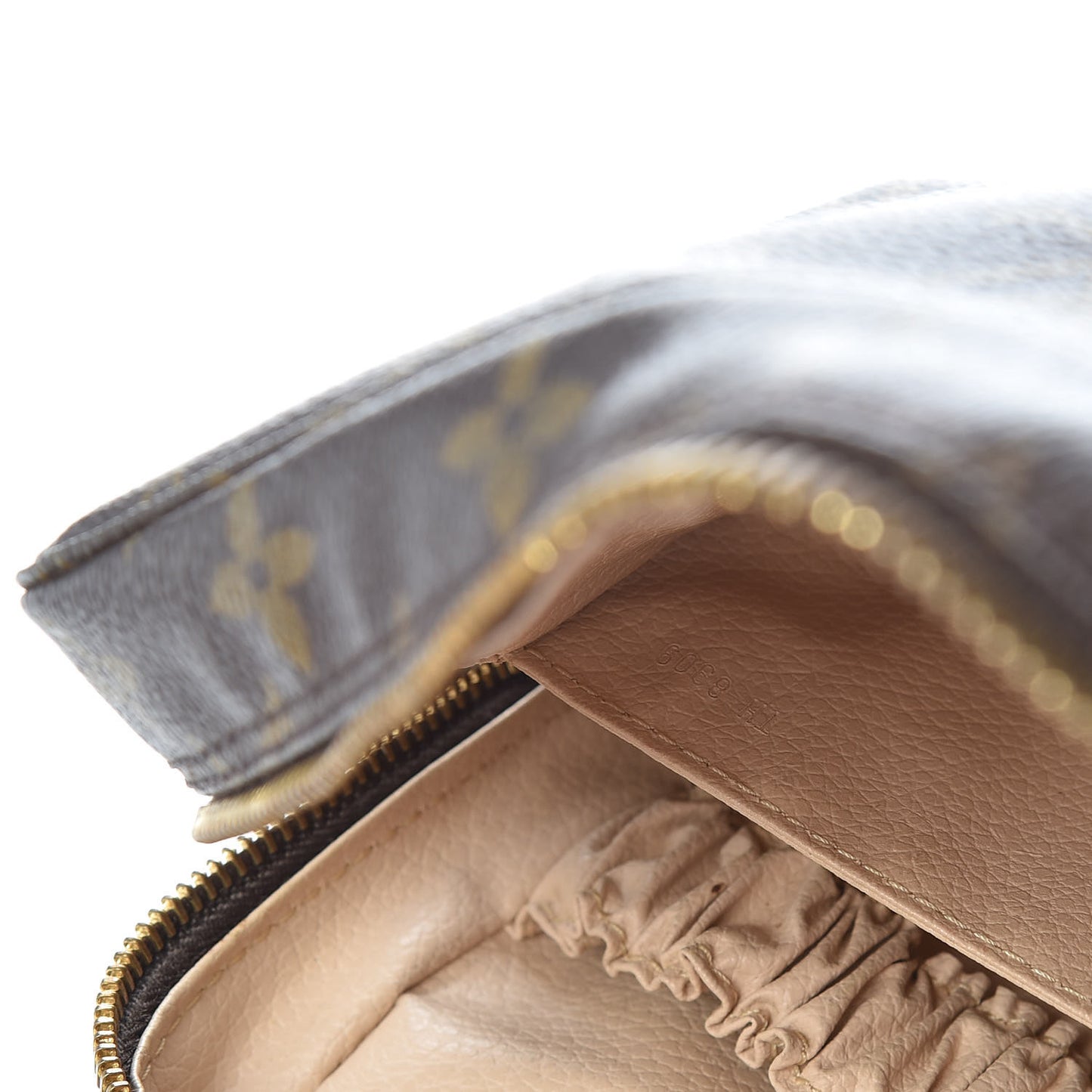 Monogram Trousse Toilette 23