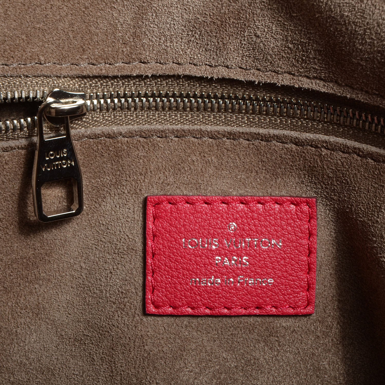 Louis Vuitton Veau Cachemire Soft Lockit MM Framboise 7 of 8