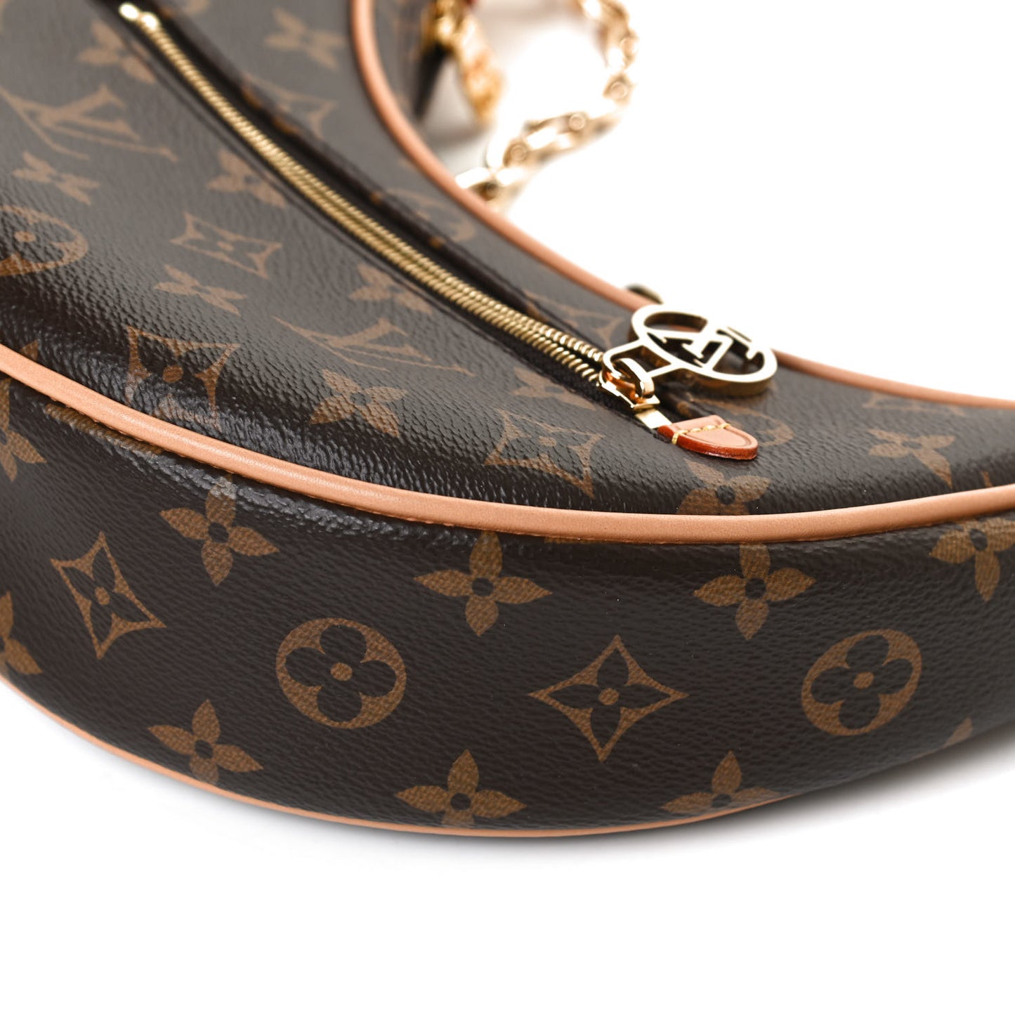 Monogram Loop