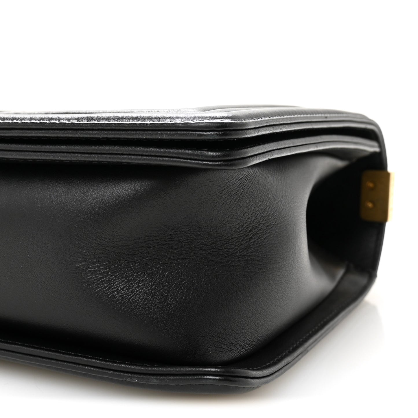 Calfskin Caviar Suede Chevron New Medium Boy Flap Black