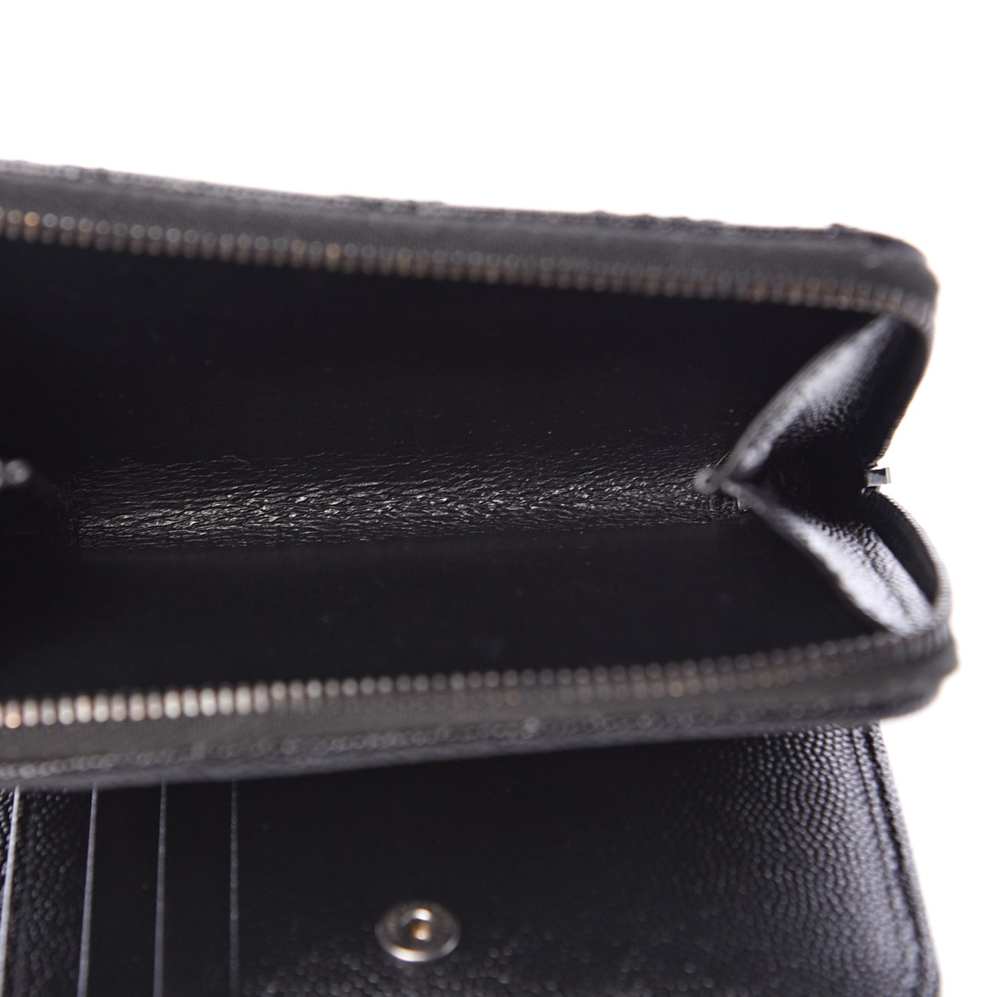 Grain De Poudre Matelasse Chevron Monogram Compact Zip Around Wallet Black