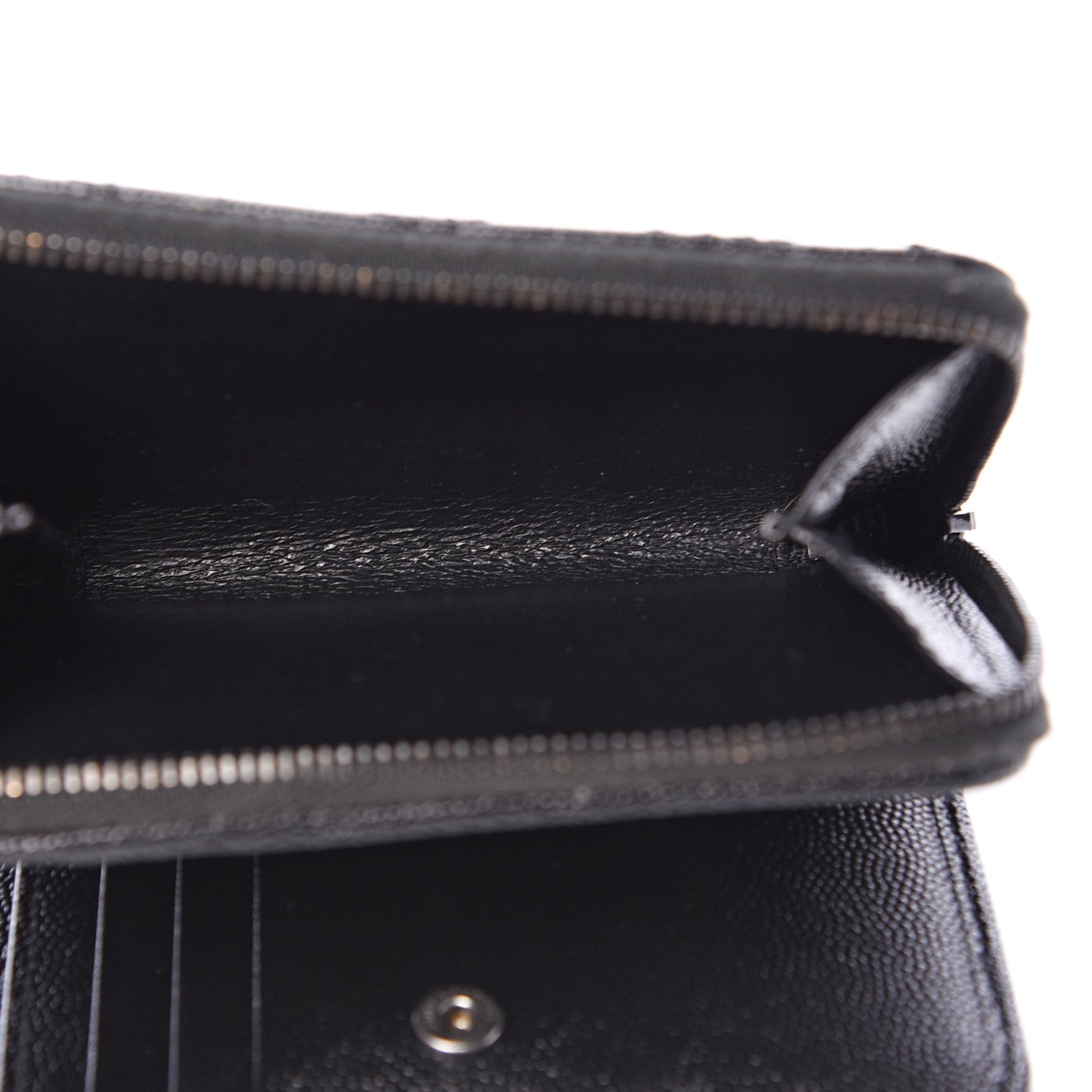 Saint Laurent Grain De Poudre Matelasse Chevron Monogram Compact Zip Around Wallet Black 5 of 11