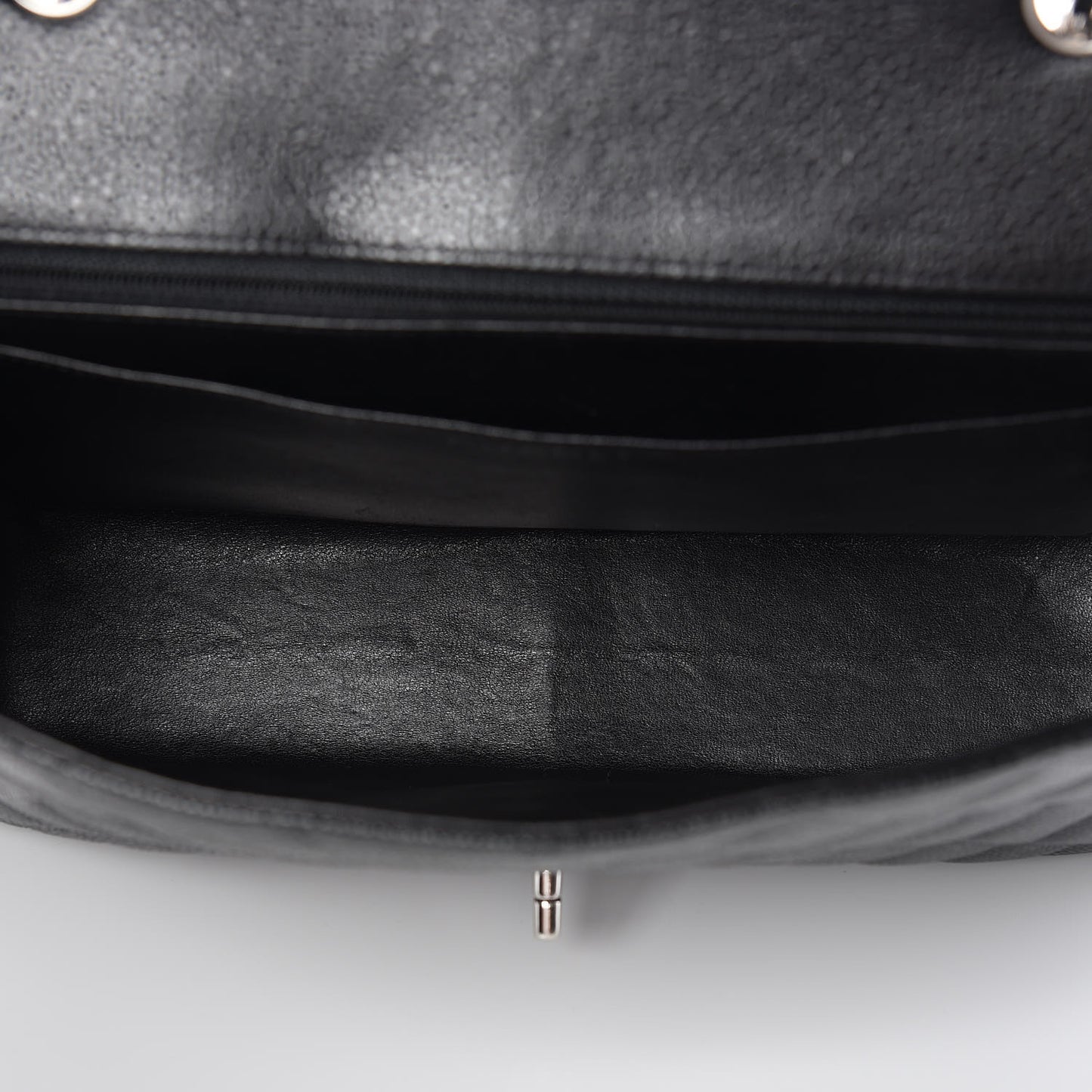 Caviar Quilted Jumbo Single Flap Black