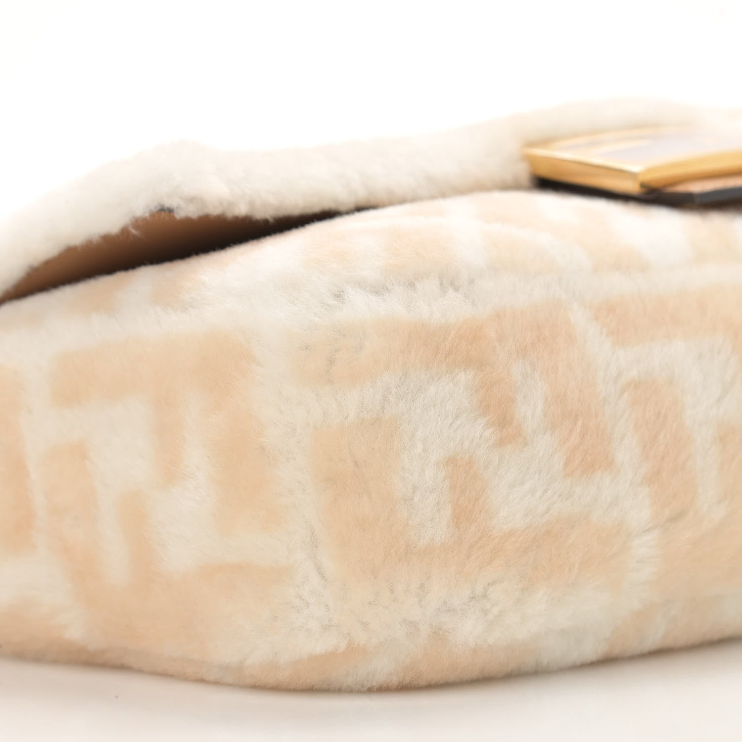 Fendi Shearling Vitello Dolce Macro FF 1974 Baguette White Ice Cuoio Miele Scuro 9 of 10
