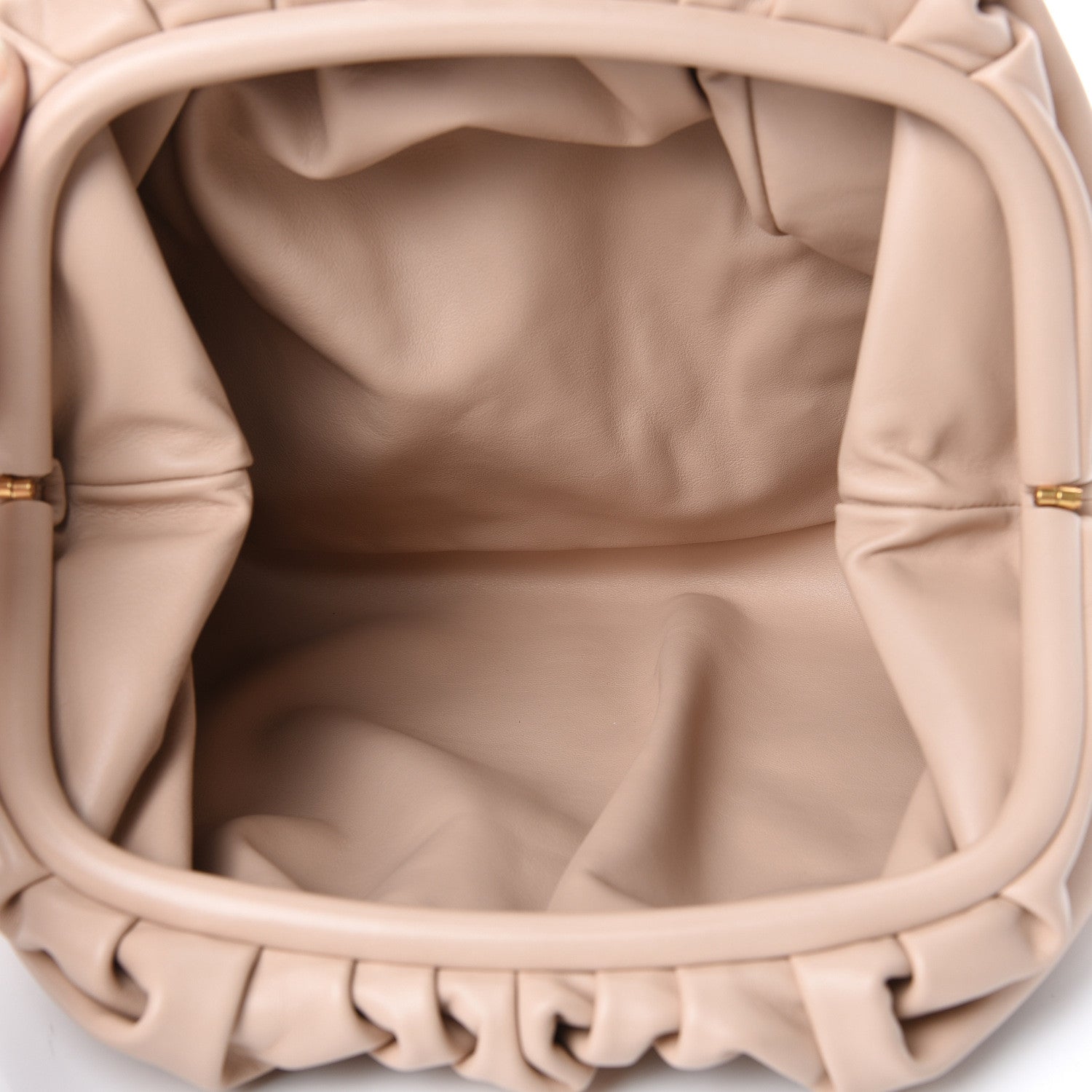 Bottega Veneta Smooth Butter Calf The Pouch Oversized Clutch Nude 4 of 7