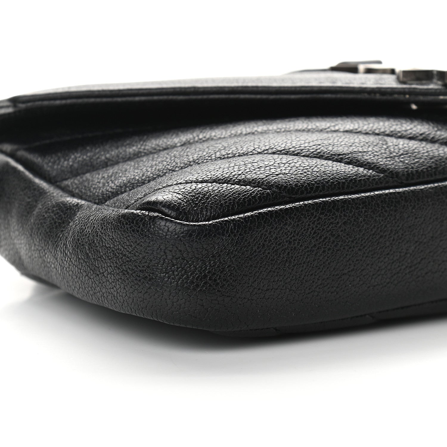 Saint Laurent Sheepskin Matelasse Chevron Monogram College Chain Wallet Black 7 of 8