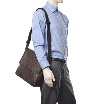 Louis Vuitton Monogram Macassar Bass GM 2 of 9