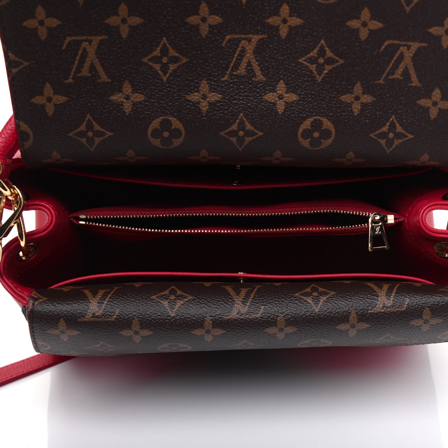 Grained Calfskin Monogram Double V Rubis