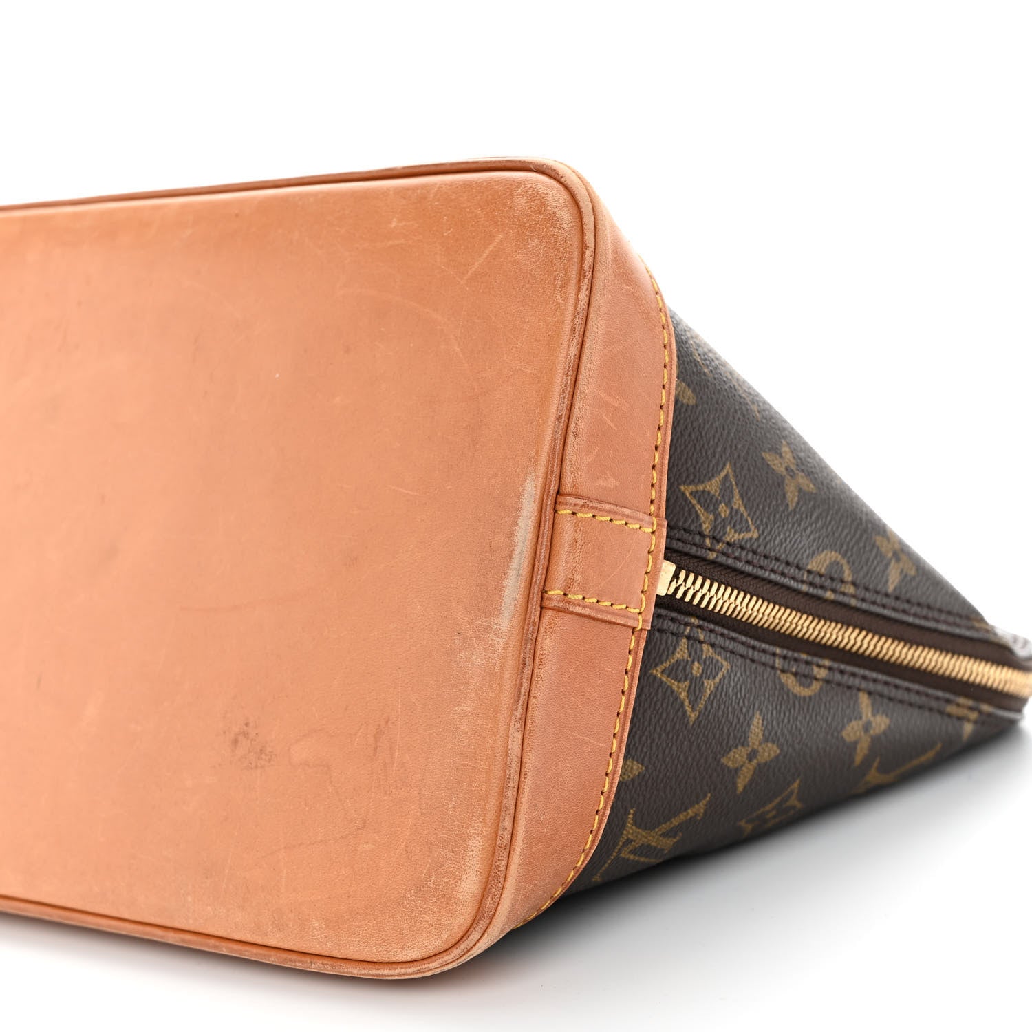 Louis Vuitton Monogram Alma PM 9 of 10