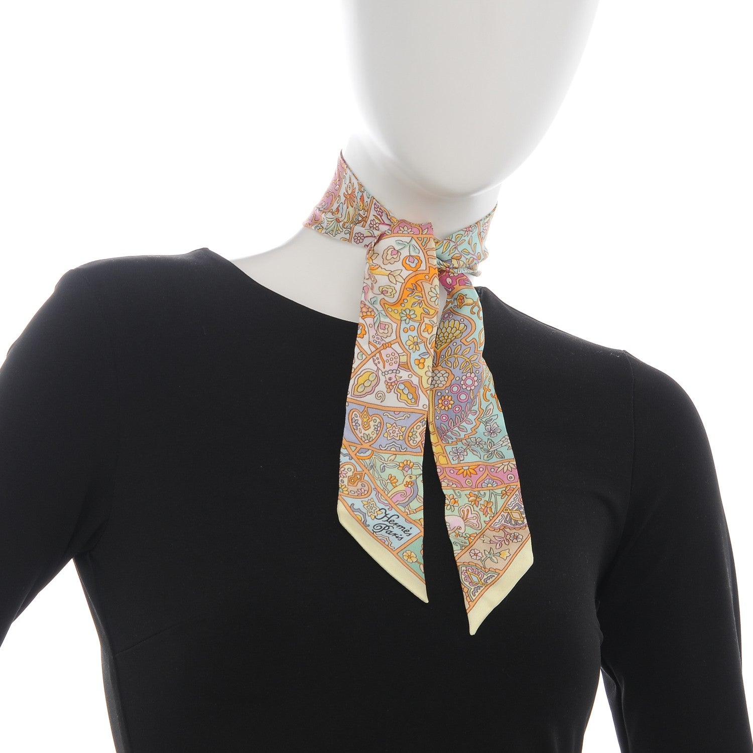 Hermes Silk Au Pays Des Oiseaux Fleurs Twilly 2 of 5