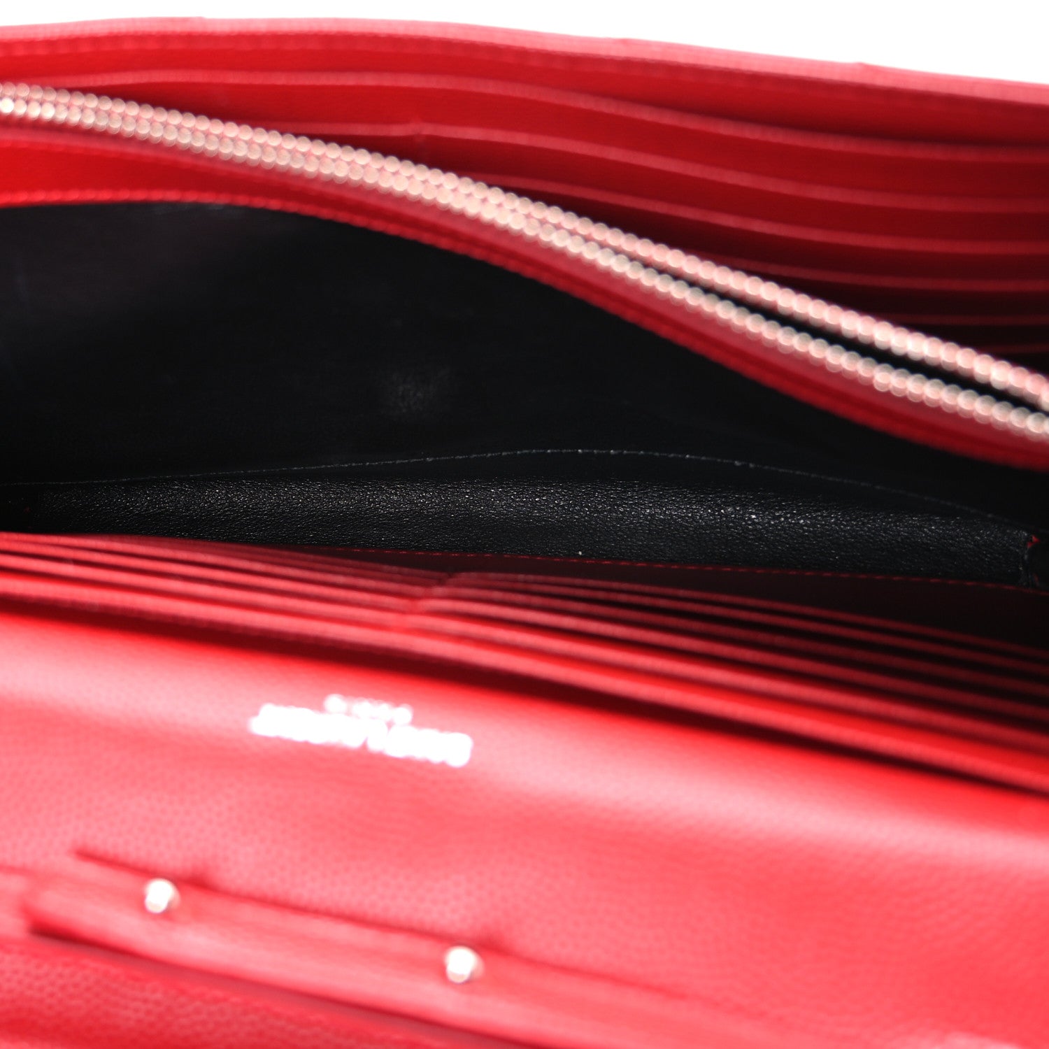 Saint Laurent Grain De Poudre Matelasse Chevron Monogram Chain Wallet Red 5 of 11