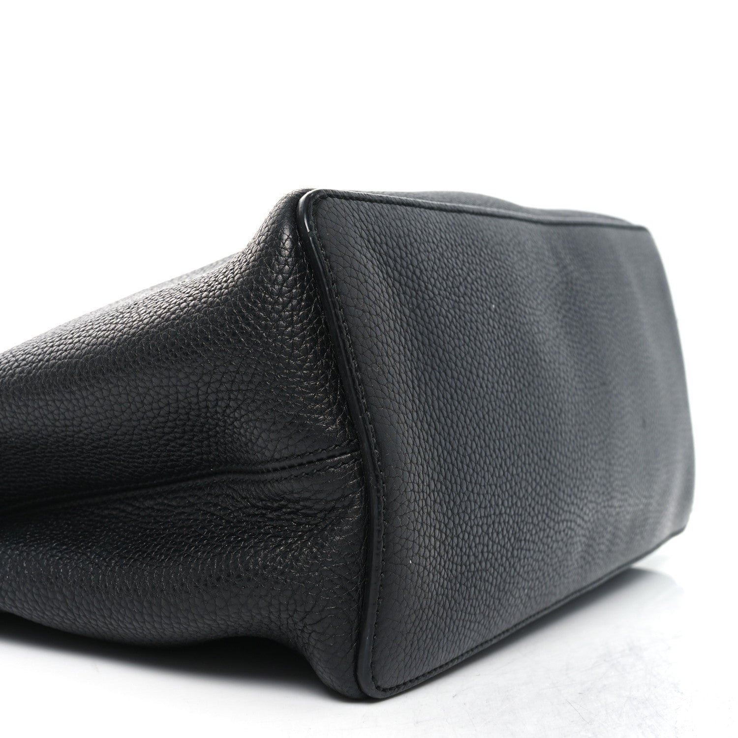 Gucci Pebbled Calfskin Large Soho Hobo Black 9 of 10