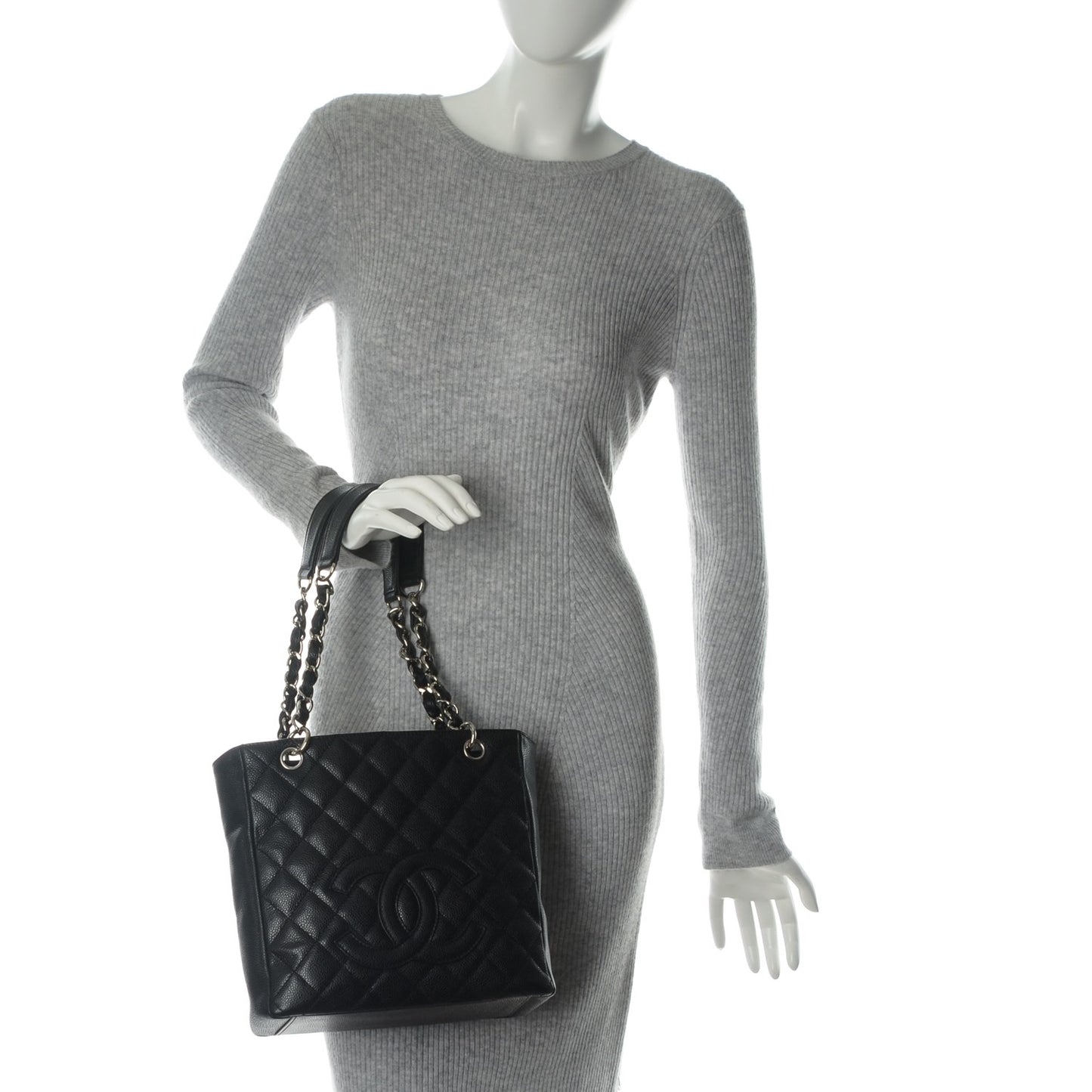 Caviar Quilted Petit Shopping Tote PST Black