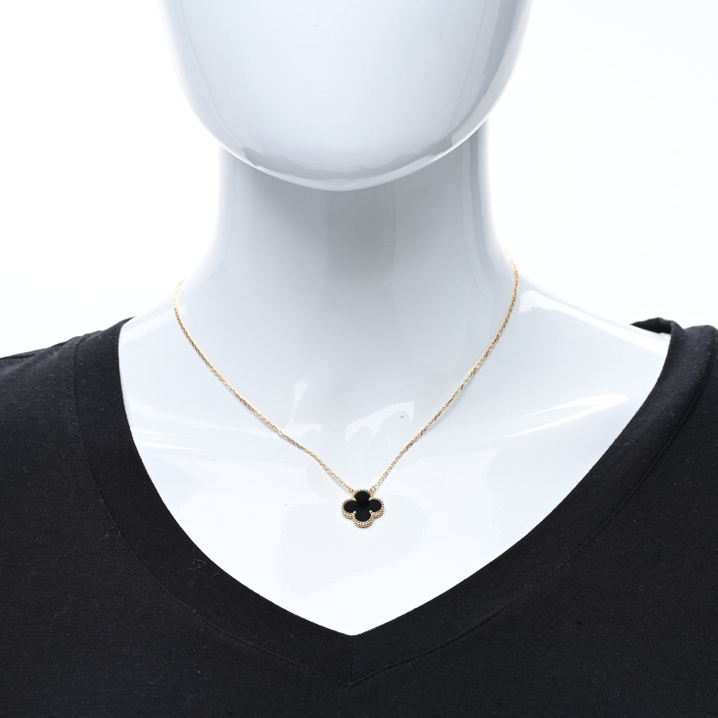 18K Yellow Gold Black Onyx Vintage Alhambra Pendant Necklace