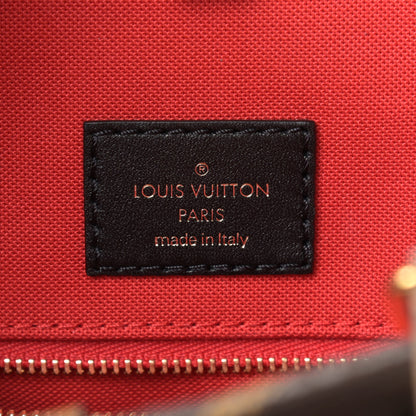 Louis Vuitton Reverse Monogram Giant Onthego MM 6 of 9