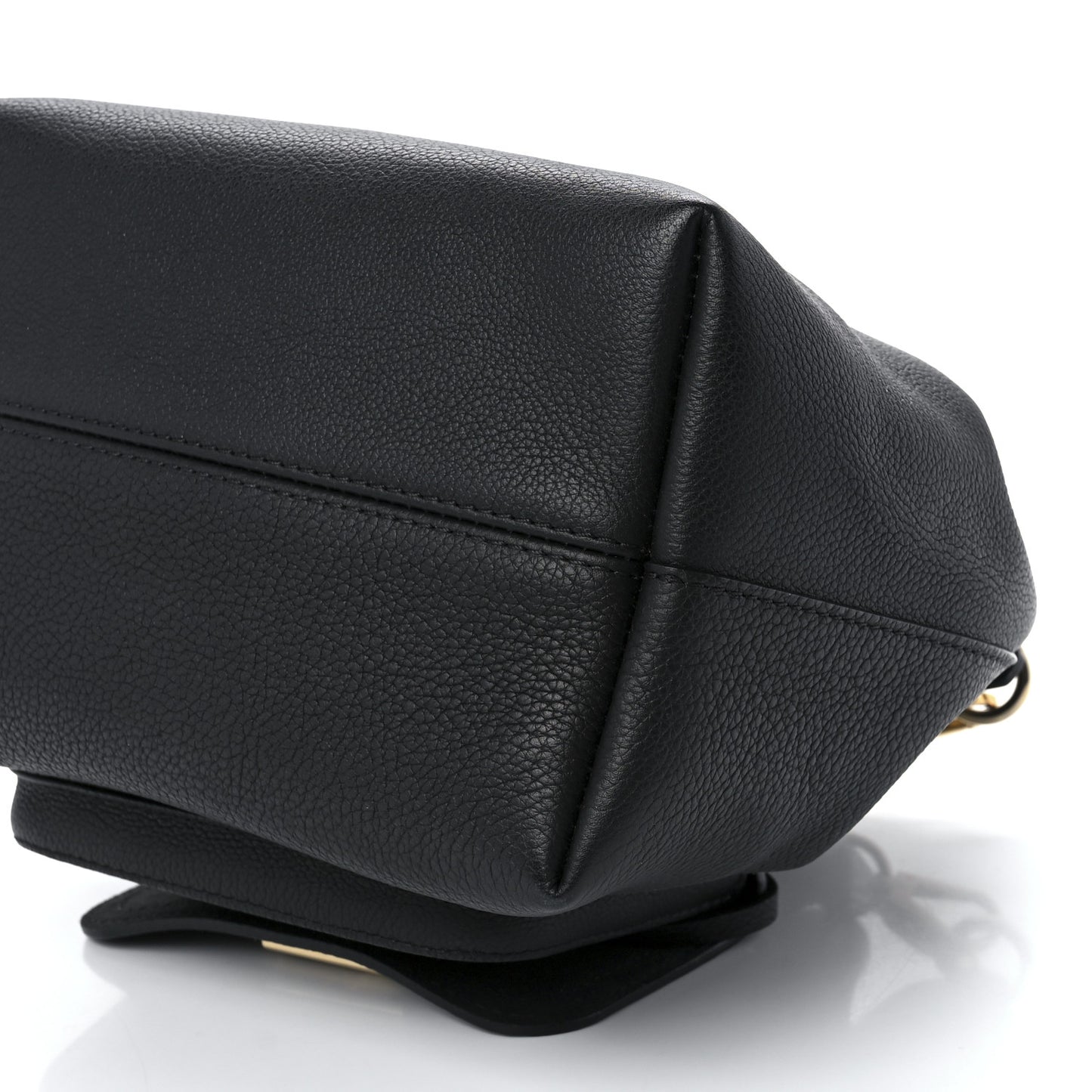 Calfskin Lockme Bucket MM Black