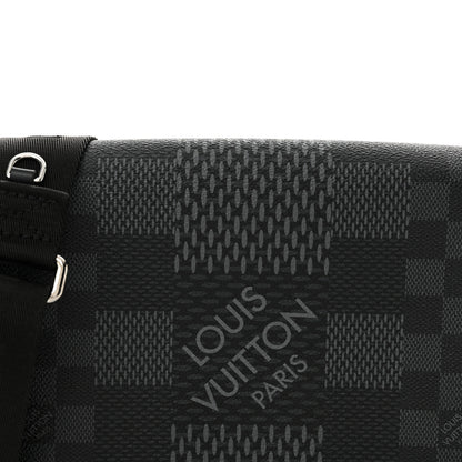 Louis Vuitton Damier Graphite 3D Studio Messenger 7 of 9
