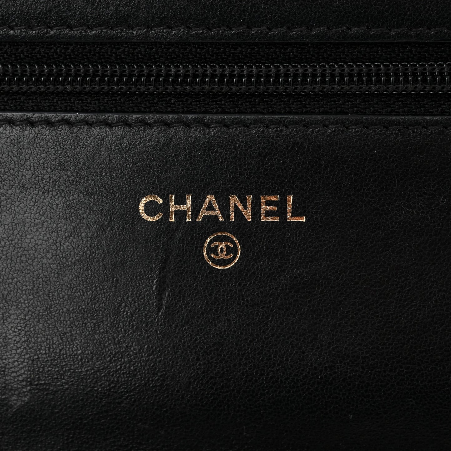 Lambskin Camellia Embossed Wallet On Chain WOC Black
