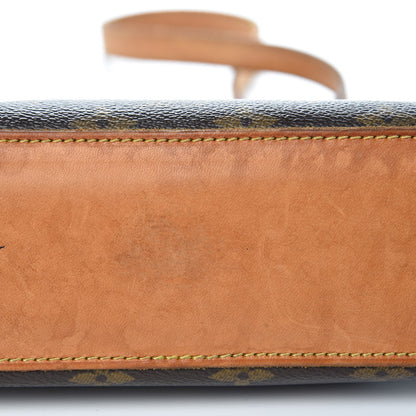Louis Vuitton Monogram Trotteur 11 of 12