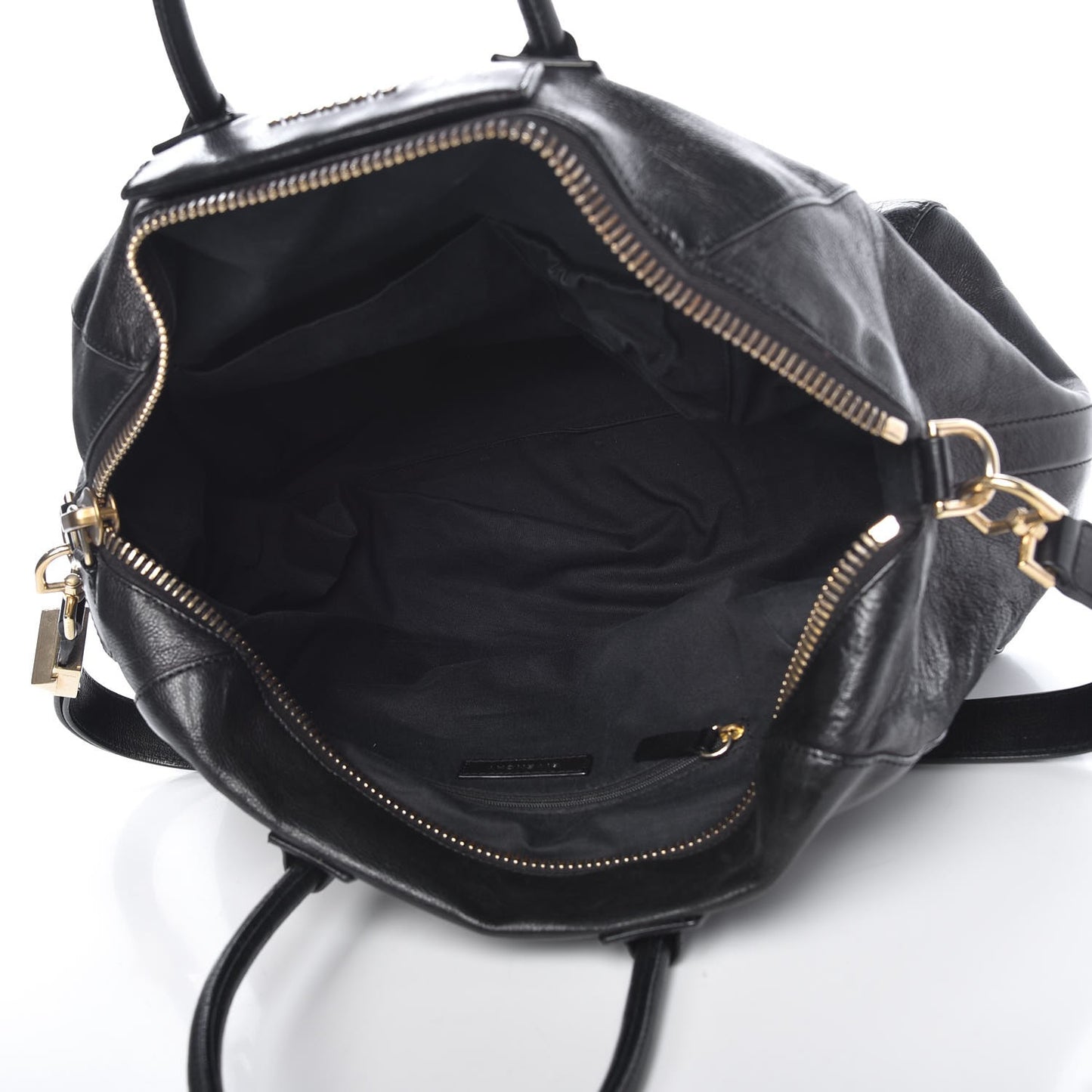 Smooth Calfskin Large Antigona Black