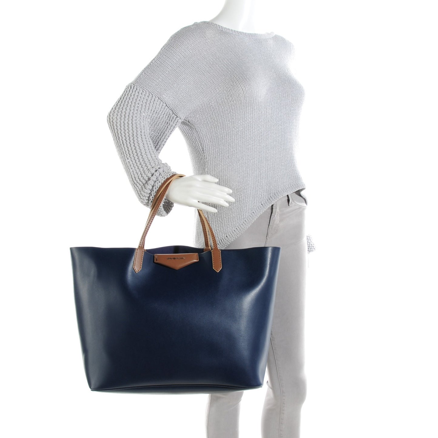 Calfskin Large Antigona Tote Navy Beige