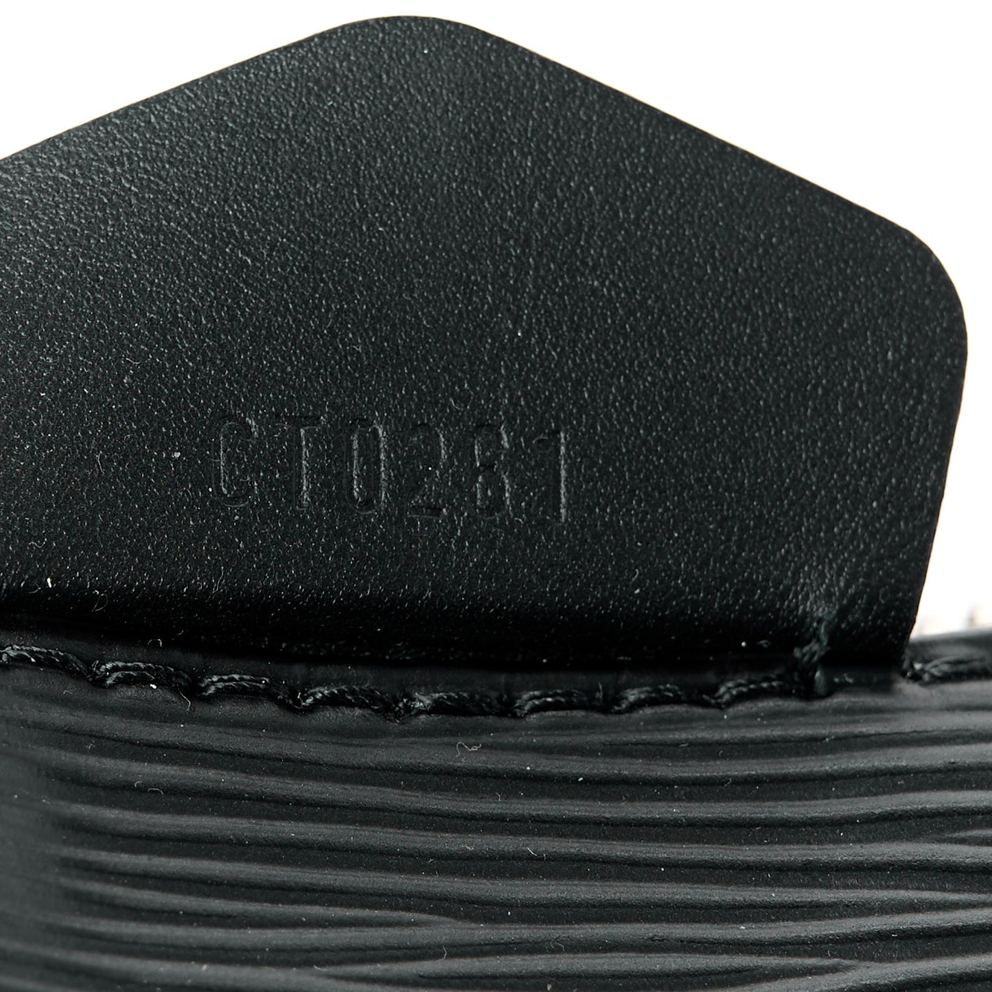 Epi Easy Pouch On Strap Black