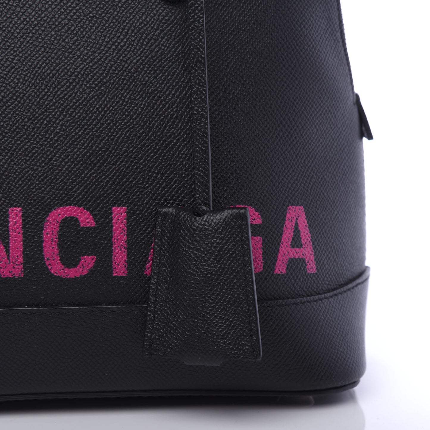 Signature Grained Calfskin Logo S Ville Top Handle Bag Black Rose Shocking