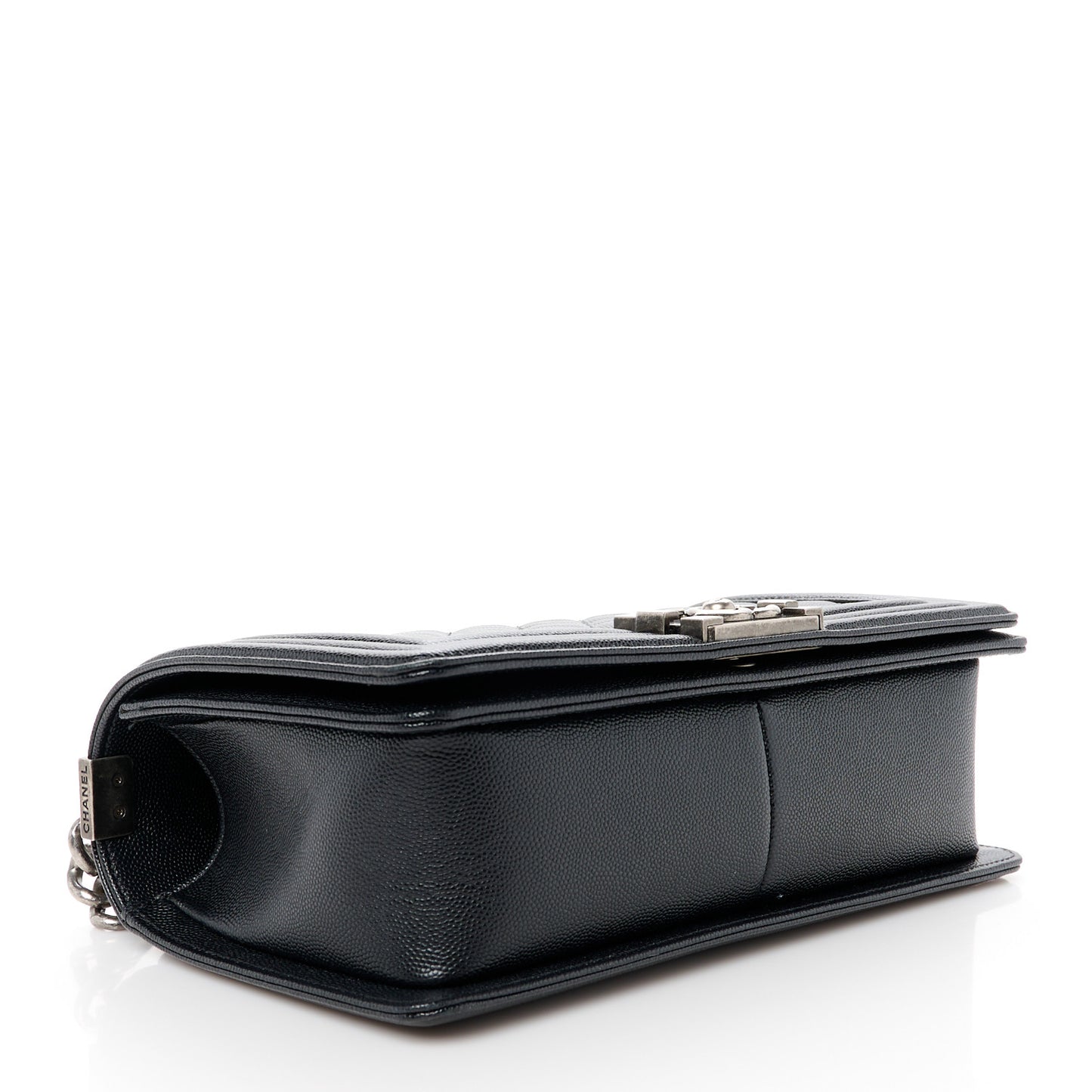 Caviar Quilted Medium Boy Flap Black
