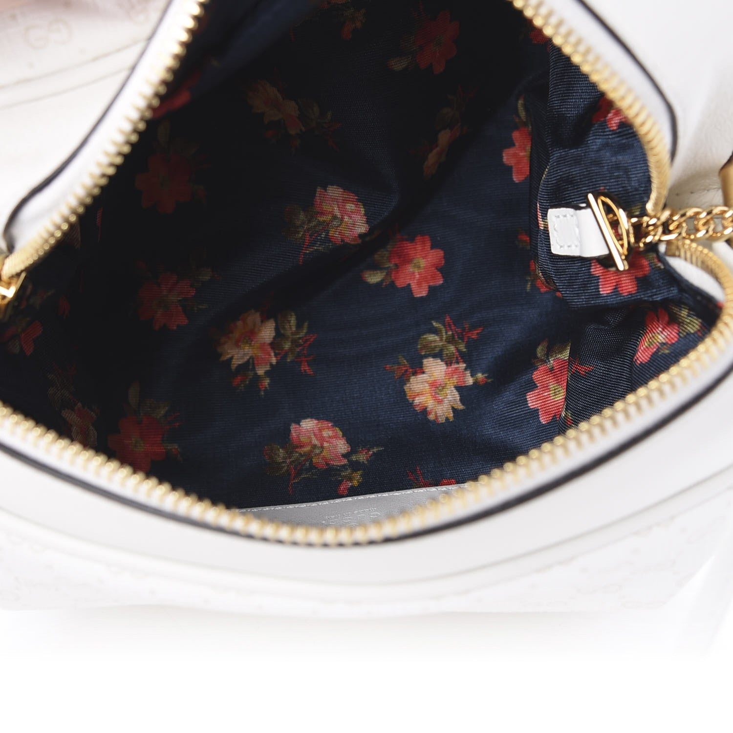 Gucci Mini Vintage GG Supreme Monogram GG New Candy Crossbody Great White 5 of 9