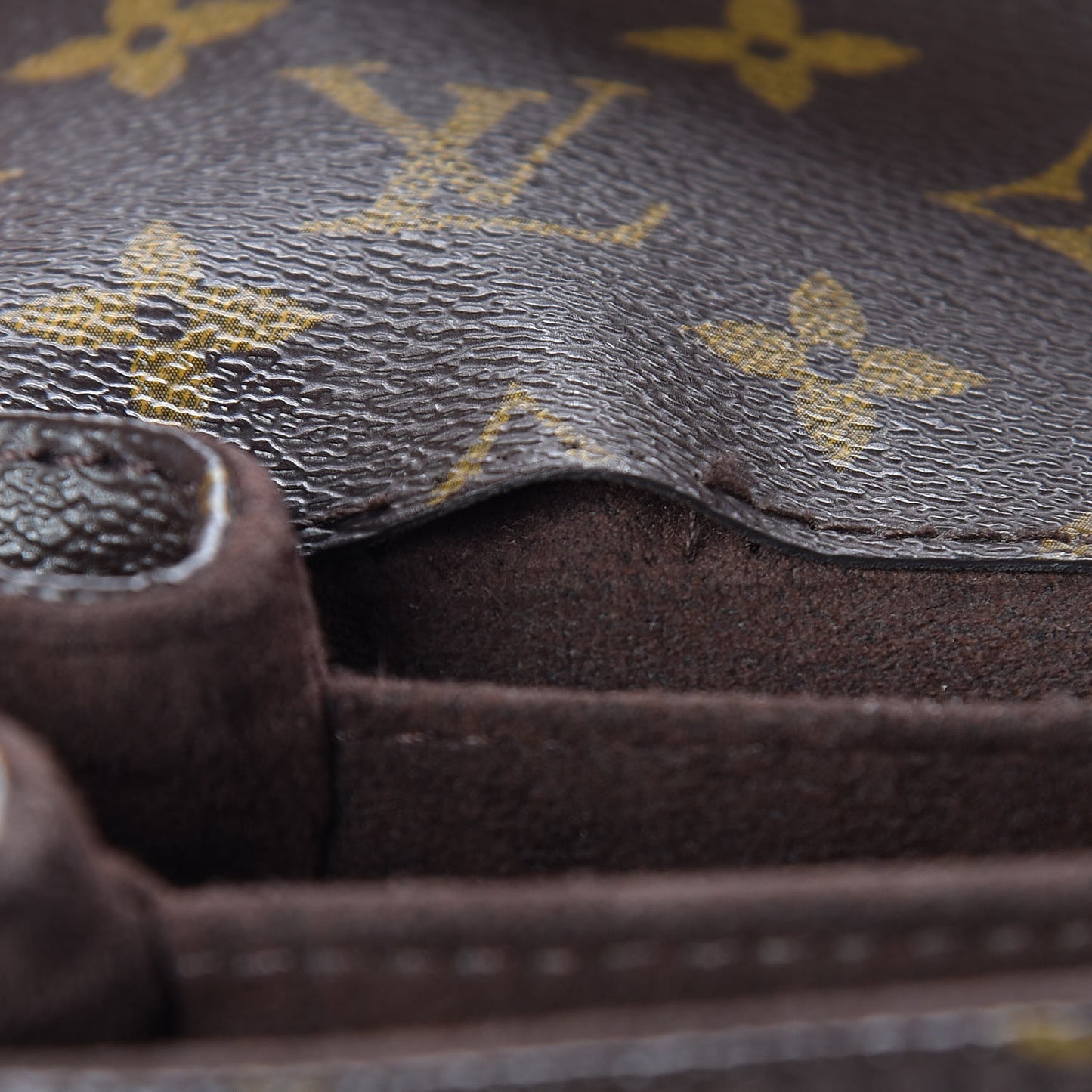 Monogram Pochette Metis