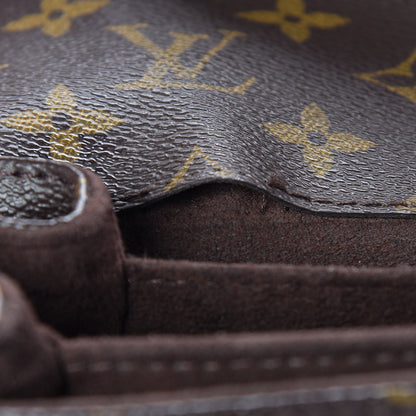Louis Vuitton Monogram Pochette Metis 15 of 21