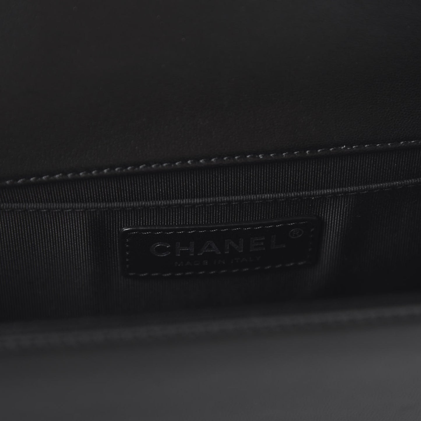 Lambskin Quilted Medium Boy Flap Black
