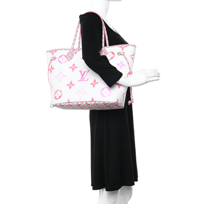 Louis Vuitton Monogram Giant By The Pool 2.0 Neverfull MM Rose 2 of 9