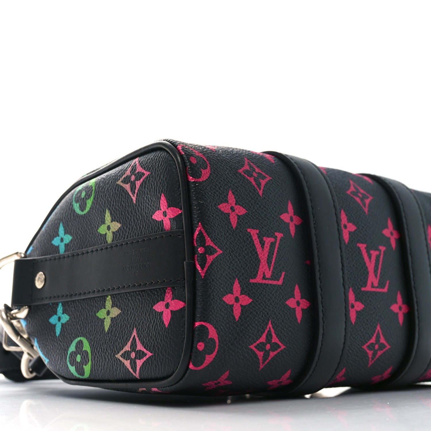 Louis Vuitton Monogram Iridescent Keepall Bandouliere 25 Black