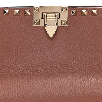 Valentino Garavani Pebbled Calfskin Small Rockstud Flip Lock Hobo Dark Nude 7 of 7