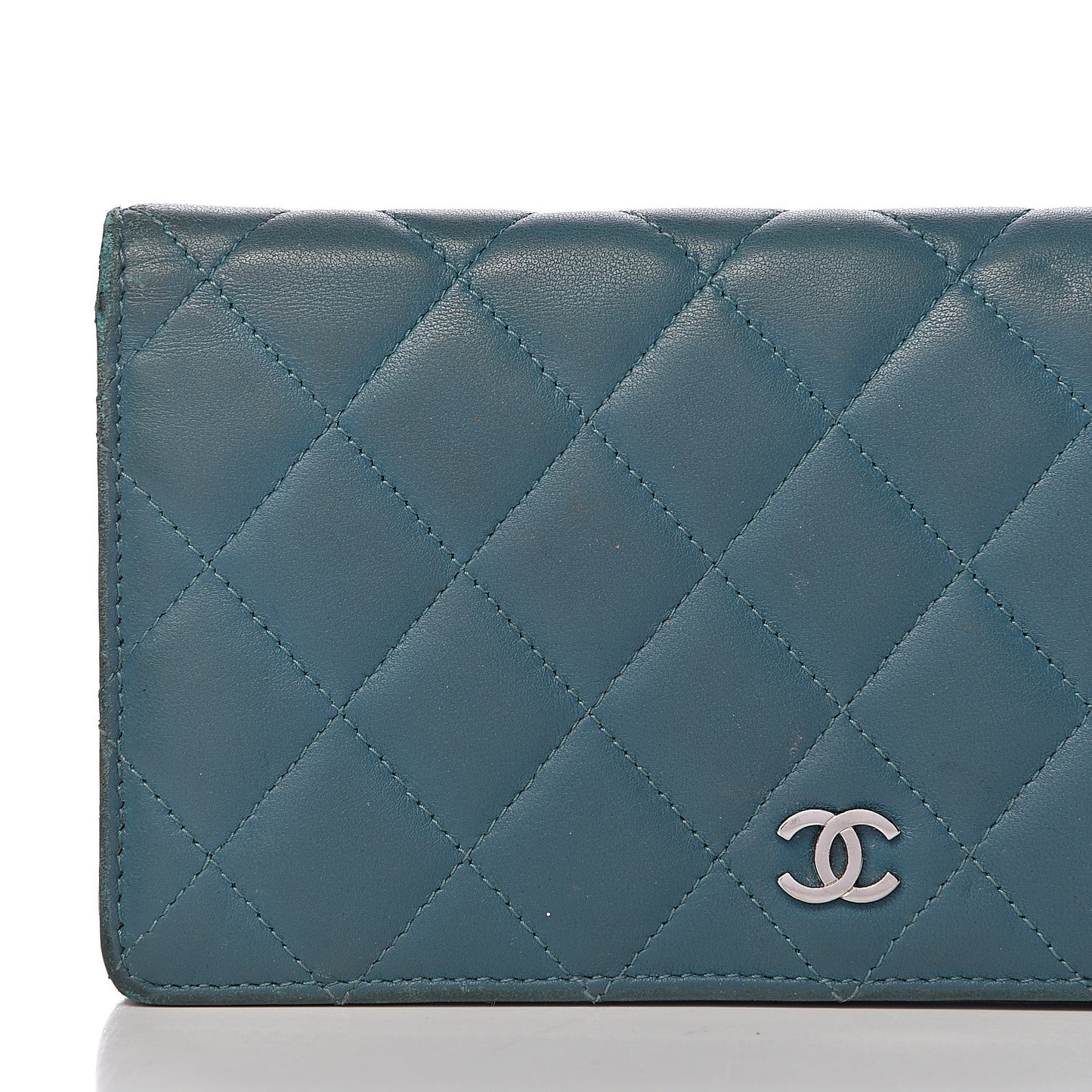 Lambskin Quilted Yen Wallet Blue