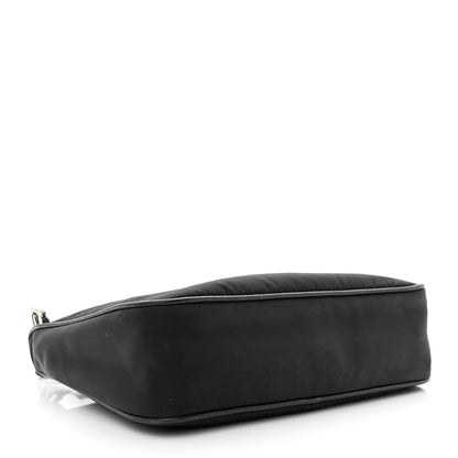 Prada Nylon Re-Edition 2005 Shoulder Bag Black 4 of 15