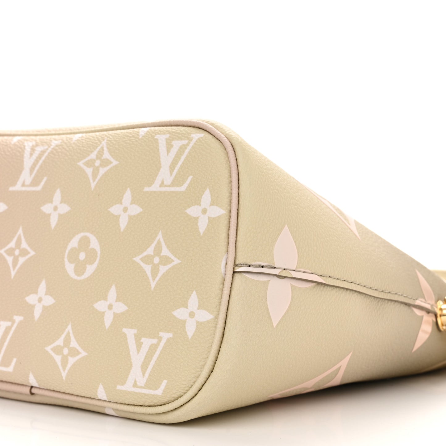Monogram Giant Spring In The City Marshmallow Hobo Sunset Kaki